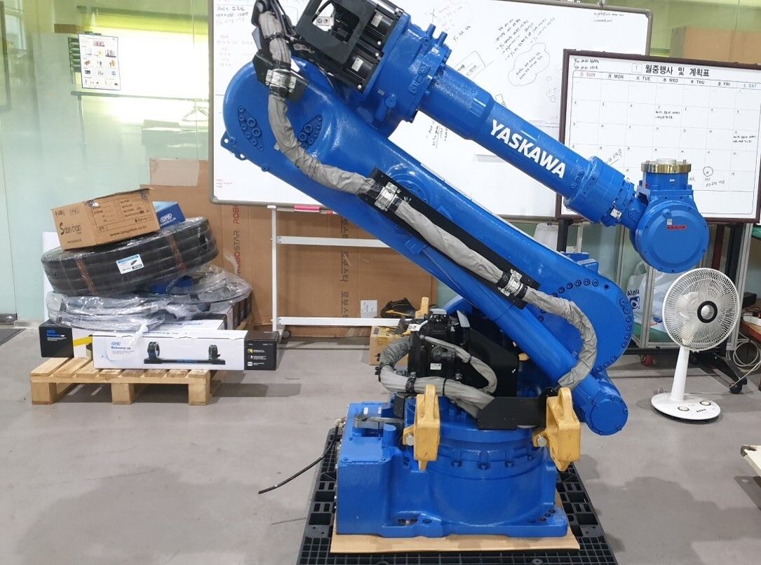 YASKAWA 6축 다관절 GP 180